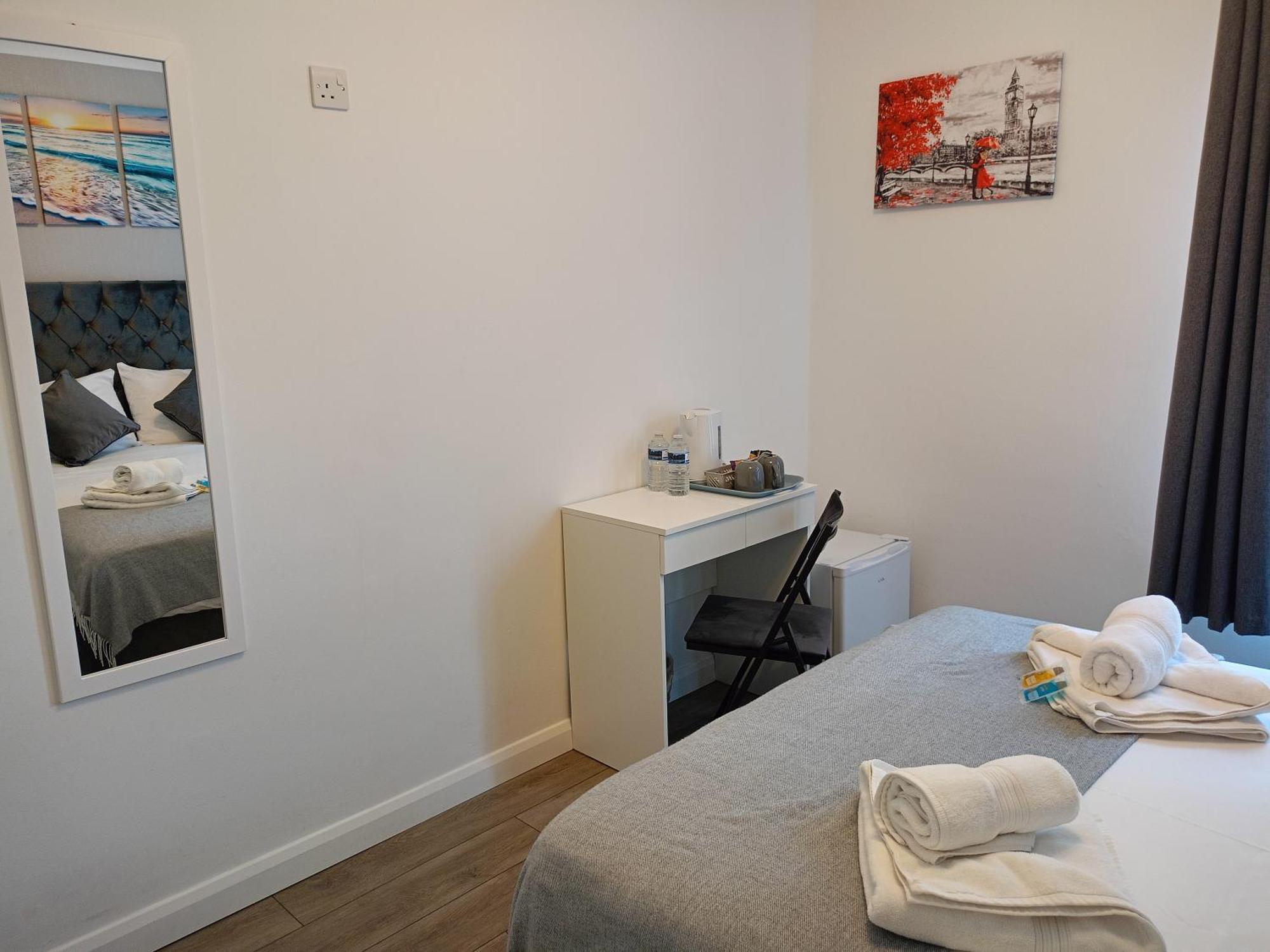 Prestige * Cambridge (Cambridgeshire)